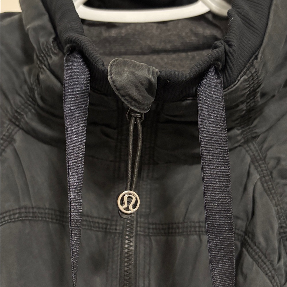 Lululemon Reversible Cool Down Jacket - Picture 3 of 10